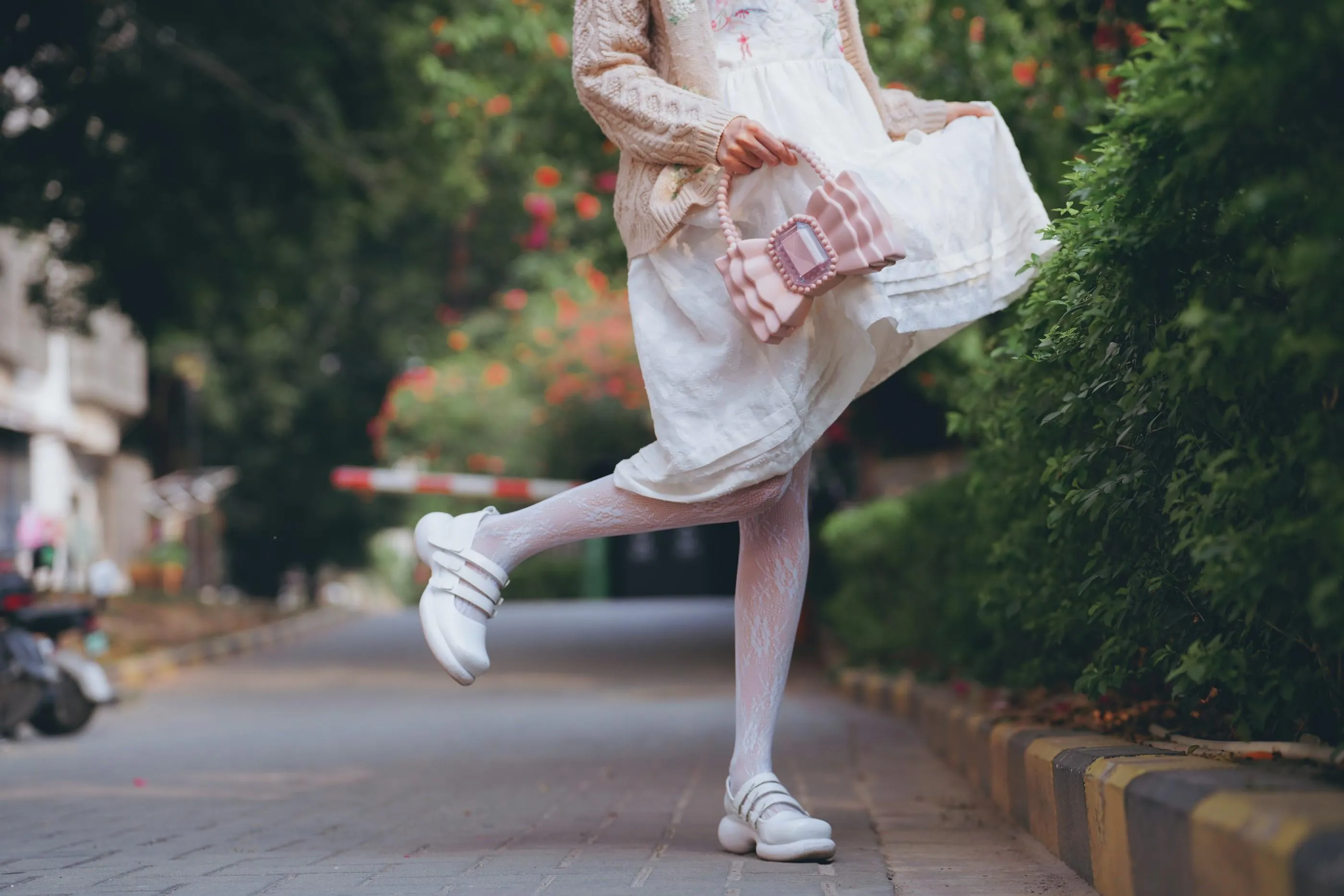 [艺图语] 2022.06.29 花与少女 木棉棉OwO [30P]插图2